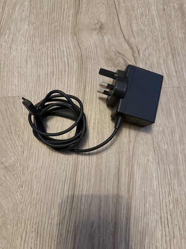 Official nintendo switch - official,